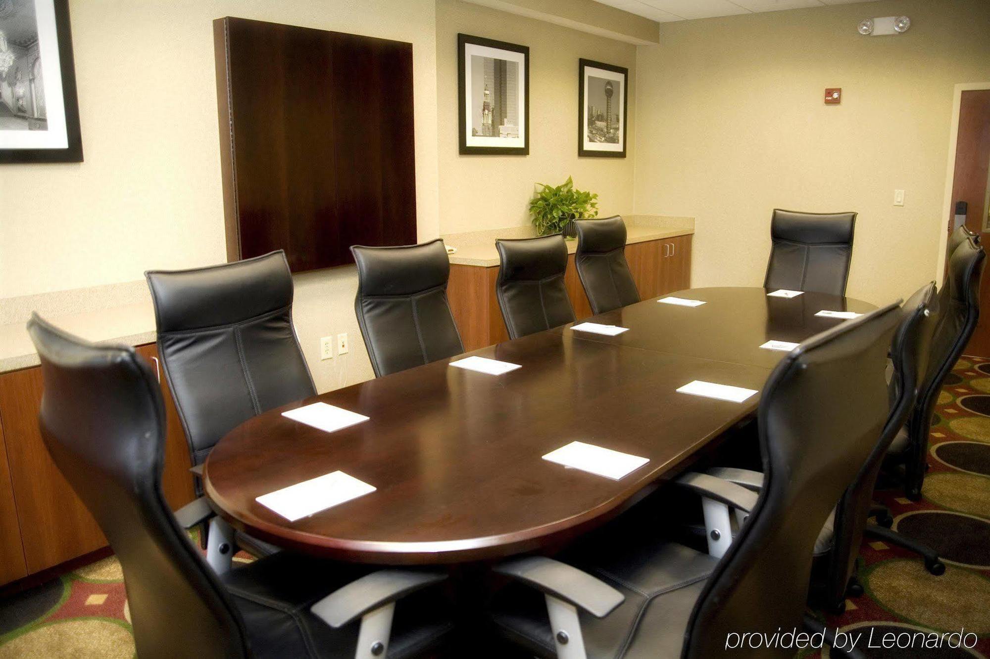 Hampton Inn & Suites Knoxville-Downtown Einrichtungen foto